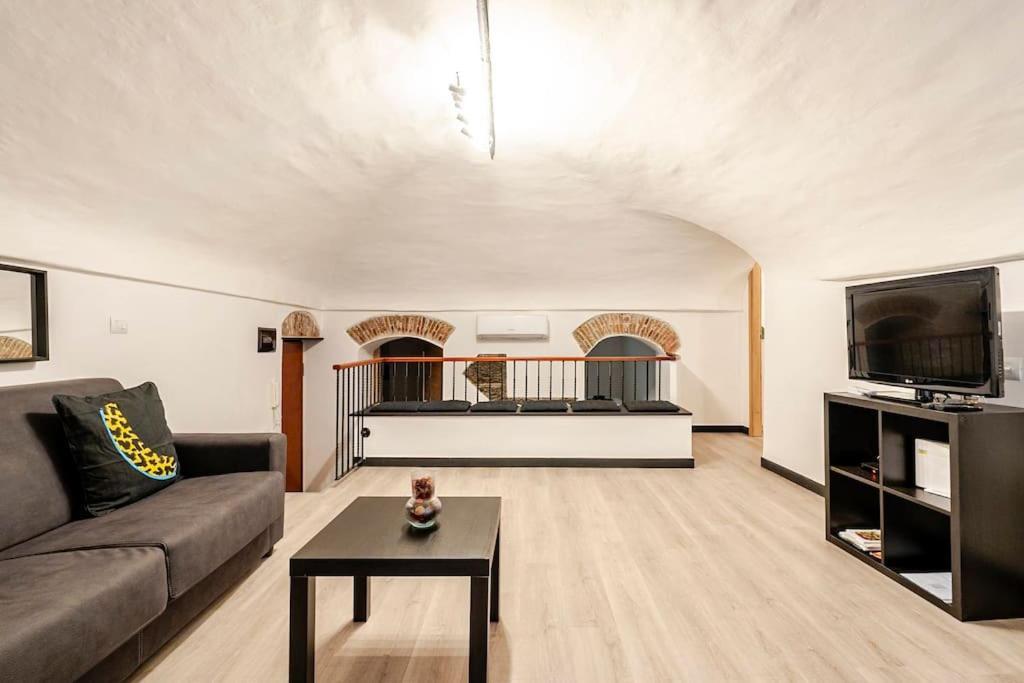 The First Porta Soprana Prione Apartment Genoa Luaran gambar